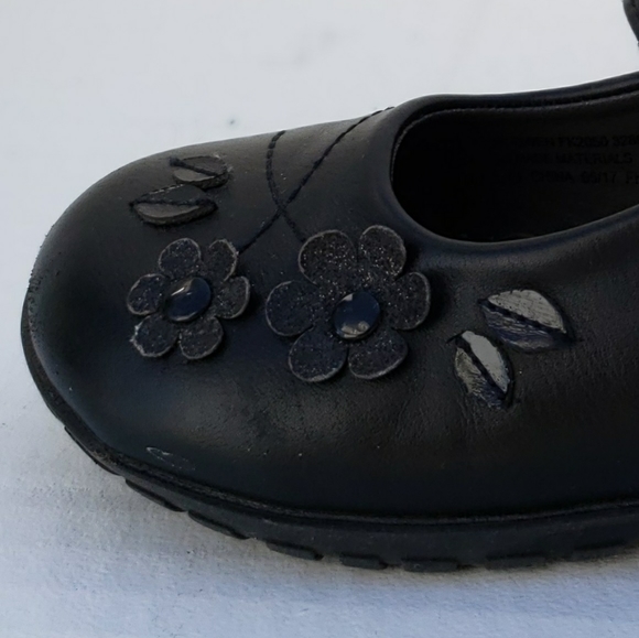 Black Mary Janes - Picture 2 of 7